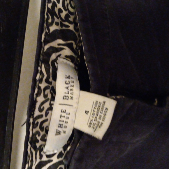 Bermuda shorts - Picture 2 of 7